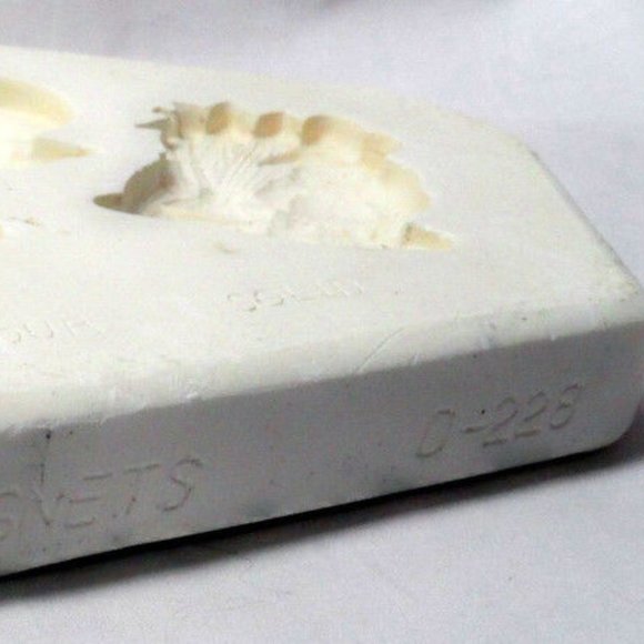 Ceramic Mold Scarecrow Fall Magnets 1985 Makes 3 - Picture 3 of 3